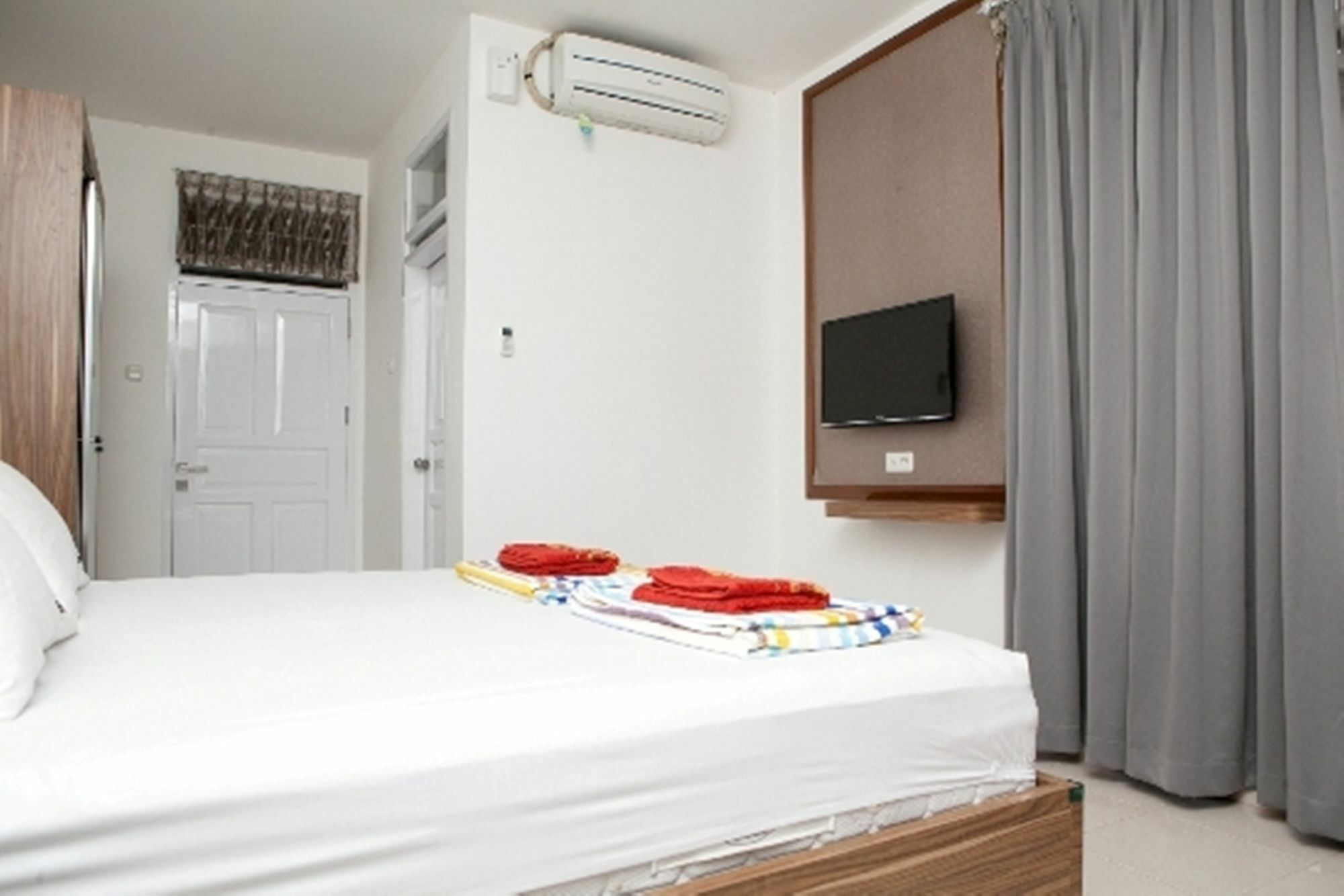 Reddoorz Plus Near Sukajadi 2 Bandung Exterior foto