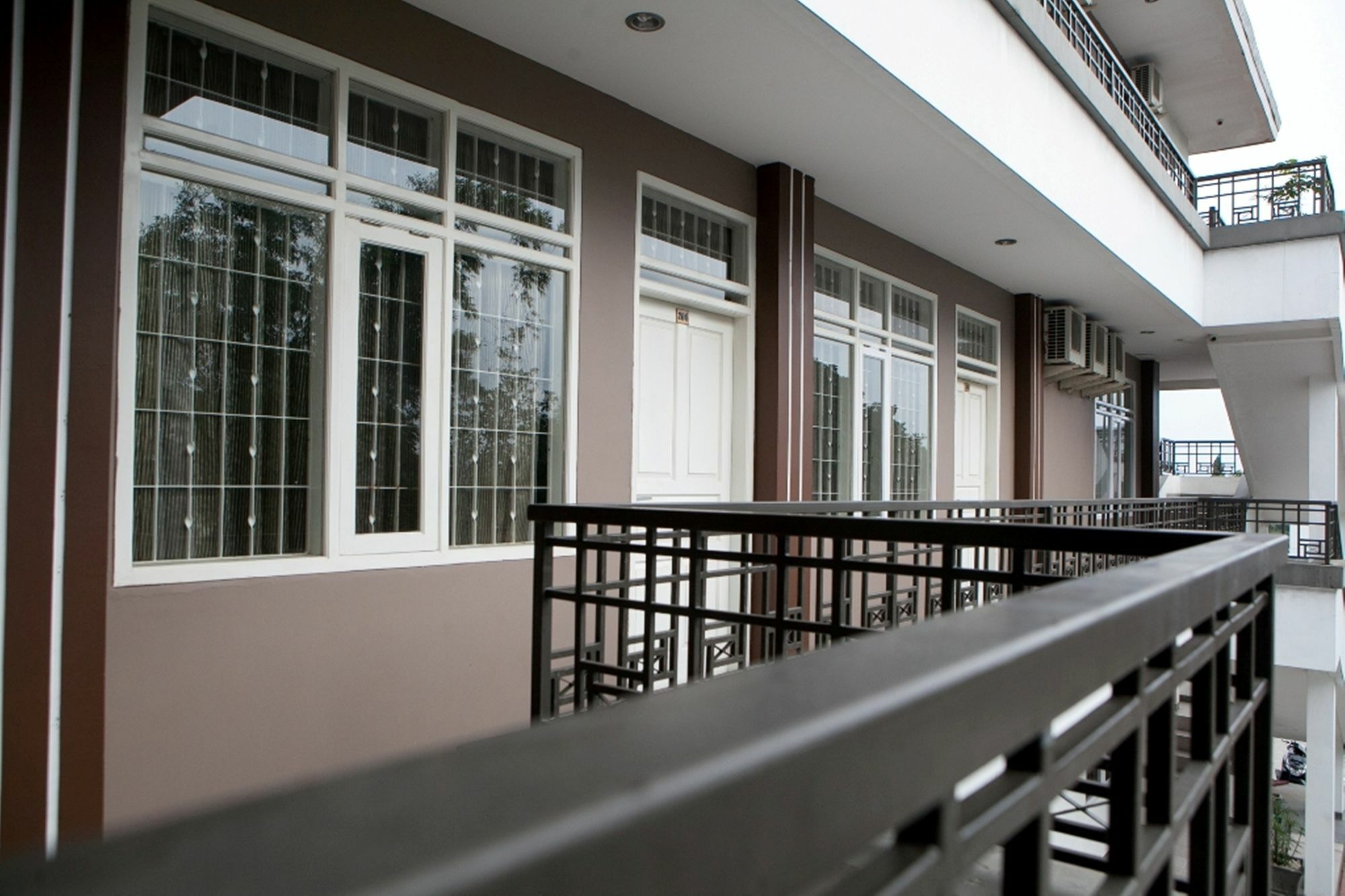 Reddoorz Plus Near Sukajadi 2 Bandung Exterior foto